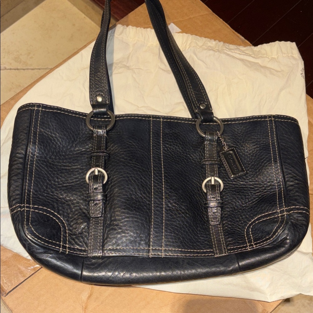 Coach Vintage Black Leather Shoulder Bag with Silver Hardware